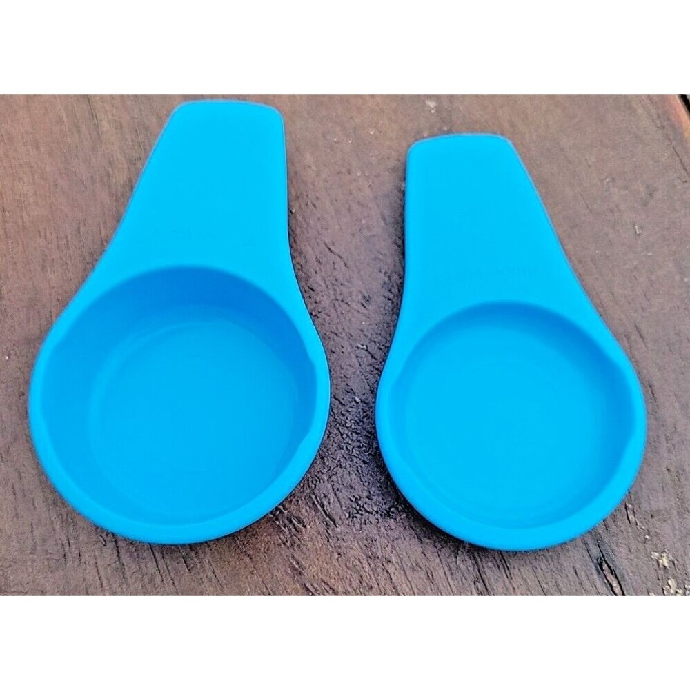 Tupperware Refrigerator Magnet Mini Measuring Spoons TBSP-TSP Salt Water Blue